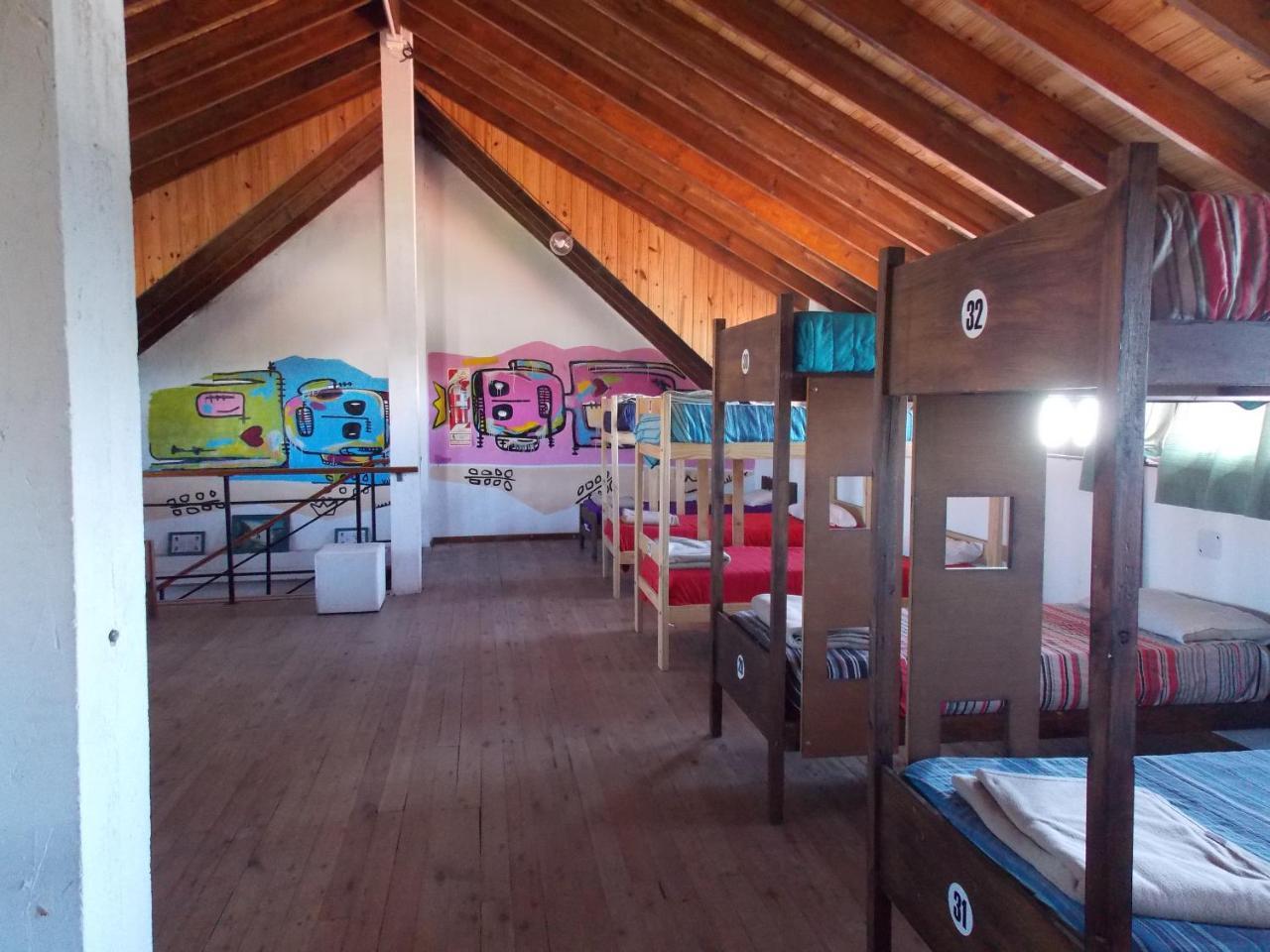 La Maquinita Hostel *